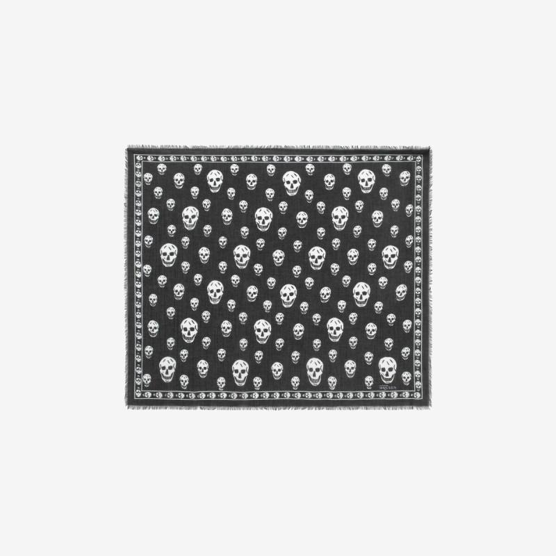 ALEXANDER MCQUEEN - Classic Silk Blend Skull Scarf - Item 1106403943Q1078
